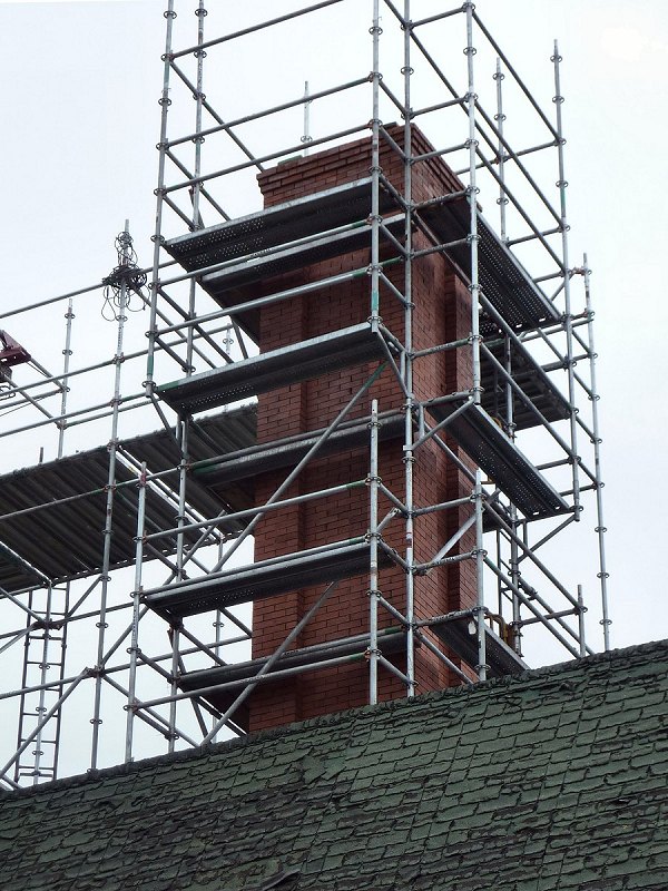 chimney_scaffold_10-15.jpg