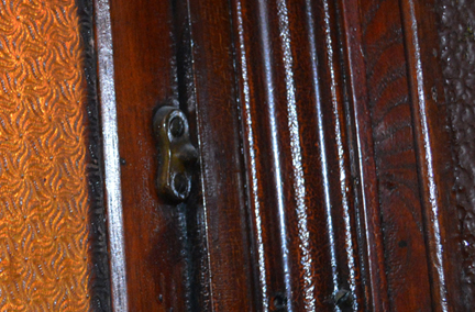 Hinge-Single-End-Window-Closeup-SM2.jpg