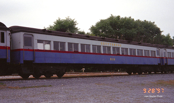 Gettysburg Railroad coach 619 1997.jpg