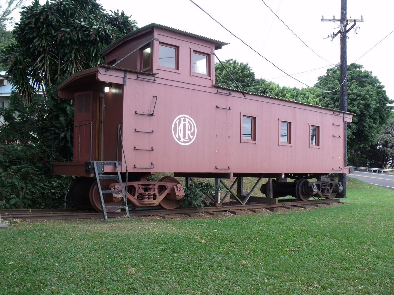 Hawaii Consolidated RR caboose Laupahoehoe Hawaii County 1-27-2015.jpg