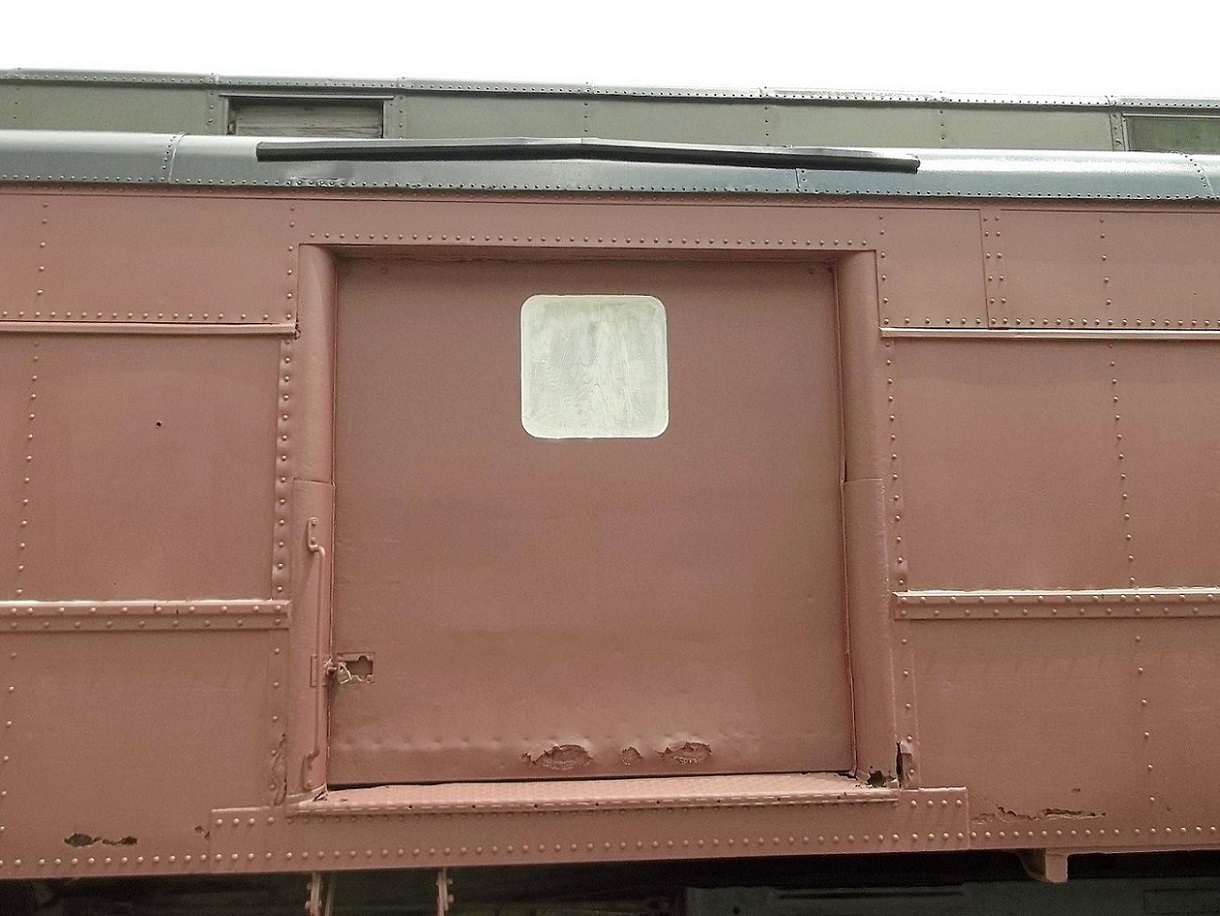 July 1 2018 NKP 344 baggage car door.JPG