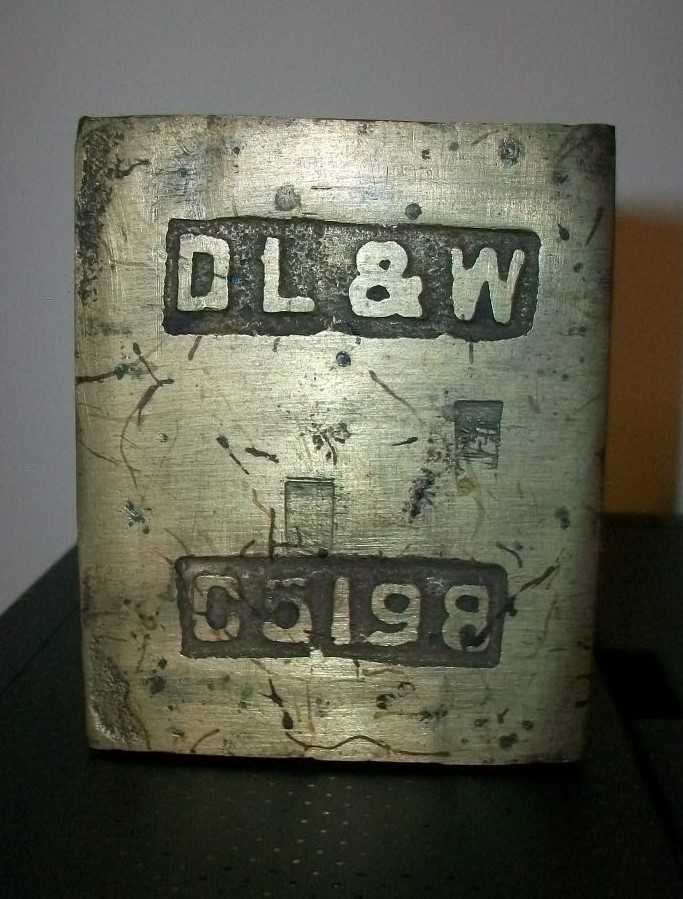 DL&W C5198 mystery A.JPG