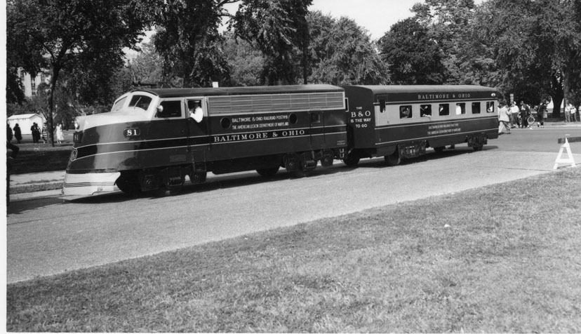 American Legion B&O train, Wash, DC, 9-54, NRHS Conv., by Chas. Wagner, MRHL Coll. (2).jpg