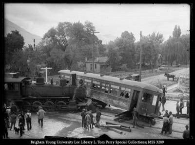 train-collision-2.jpg