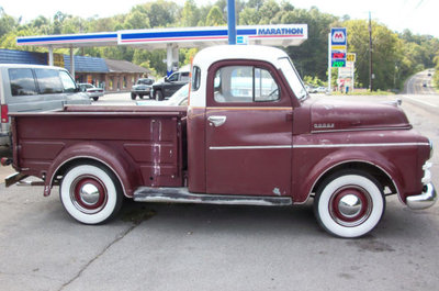 1952dodgeriomaroonoriginal.jpg