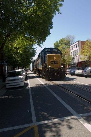 La Grange, KY sreet running CSX EB_web0219.jpg