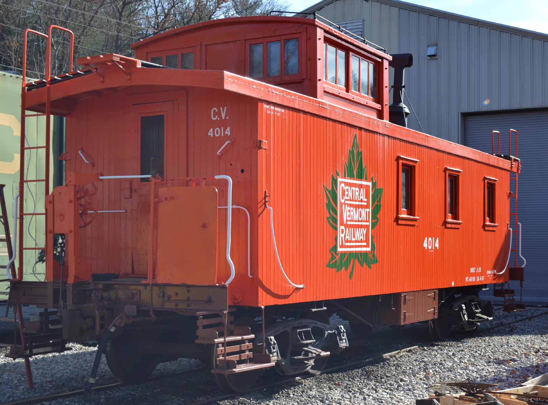 caboose11-11 028s.jpg