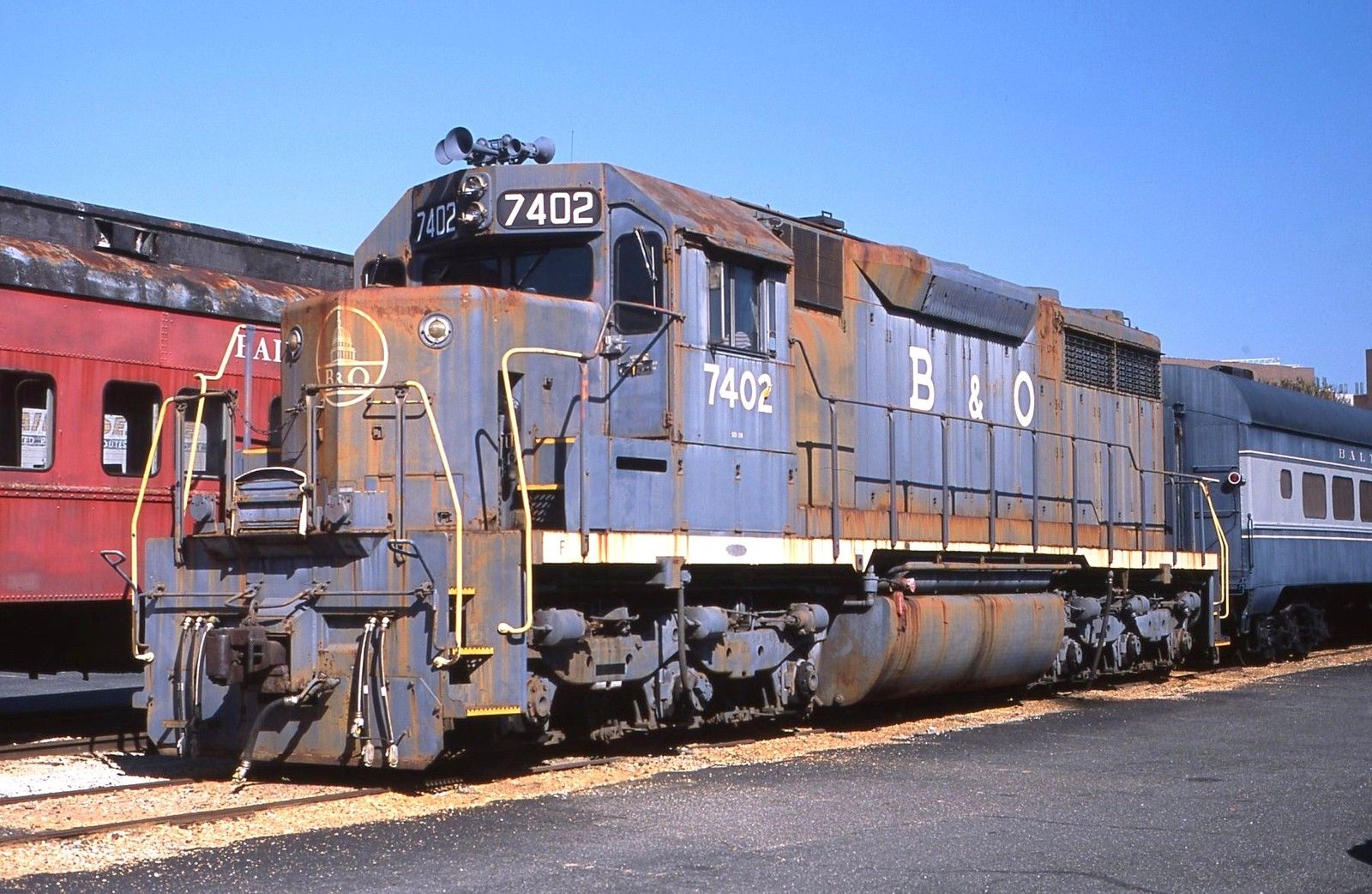 Baltimore and Ohio SD35 7402 B&O Museum.jpg