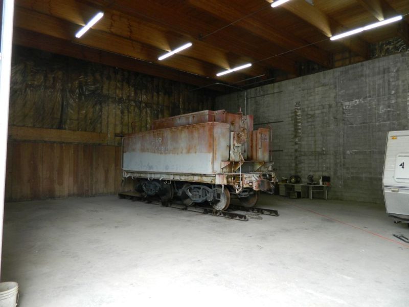 ARR-557 tender in engine house - reduced.jpg