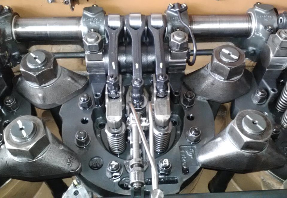 8408-head on power assembly 567-C engine deck-2.jpg