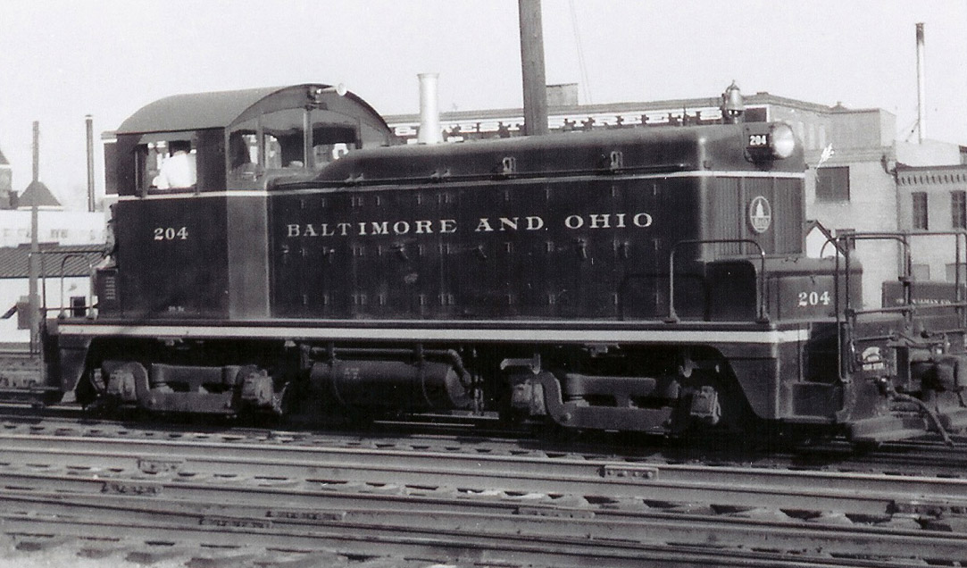 B&O 204, SW1, Camden, Balto, c-1950s, by L. Robl, MRHL Coll.jpg