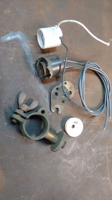 Headlight socket parts 1 reduced.jpg