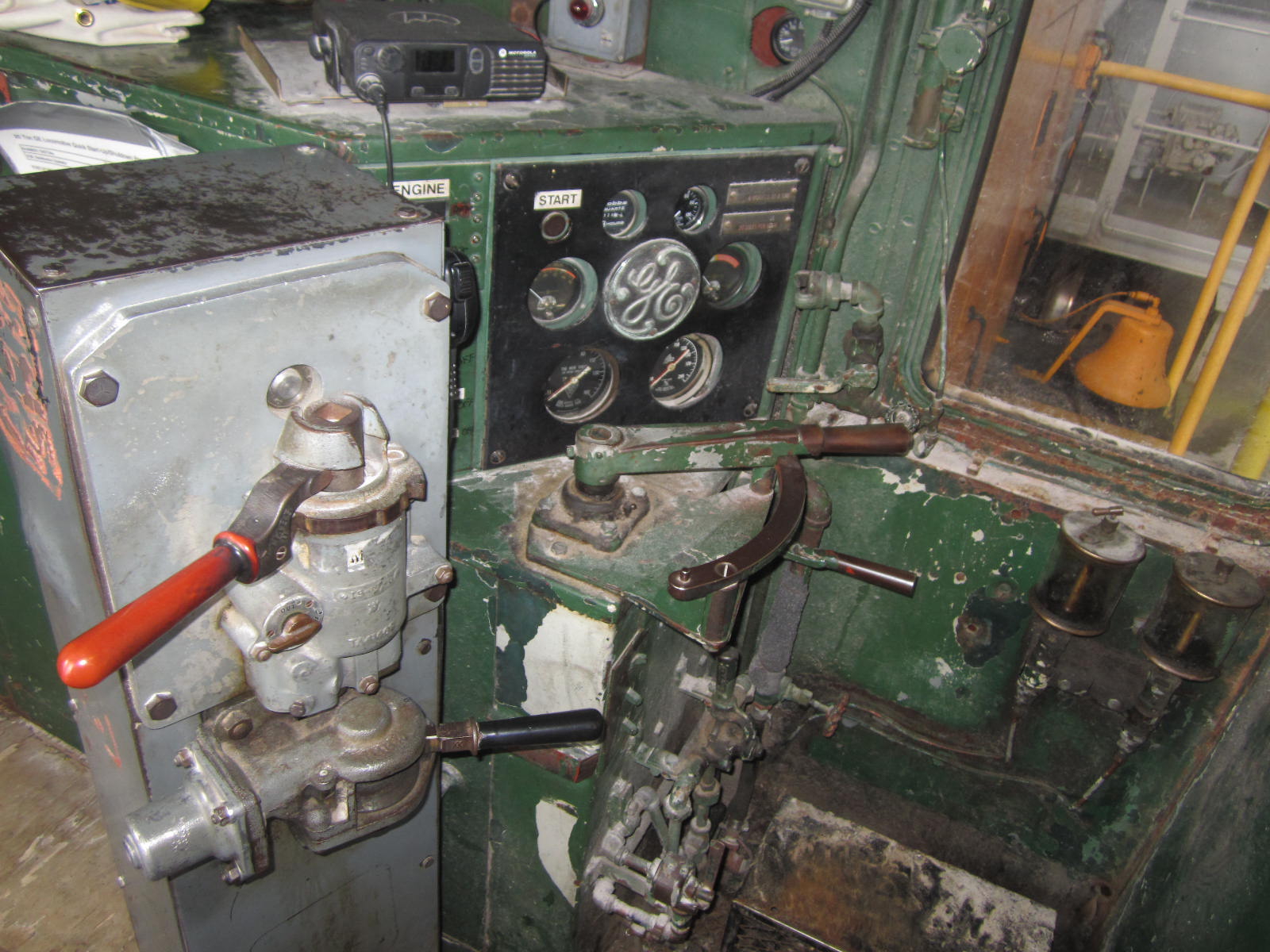 brakecontrols.JPG