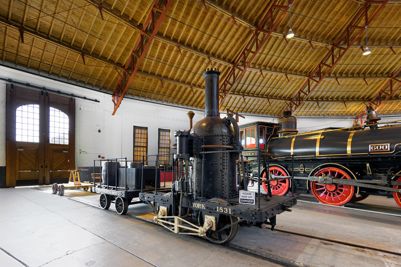 York 34 B LR.jpg