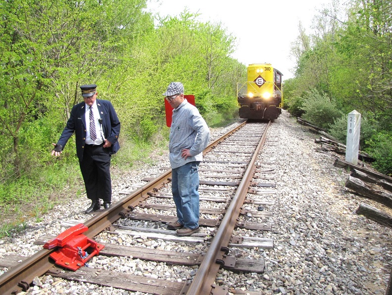 Red Board Derail May 7 2016.jpg