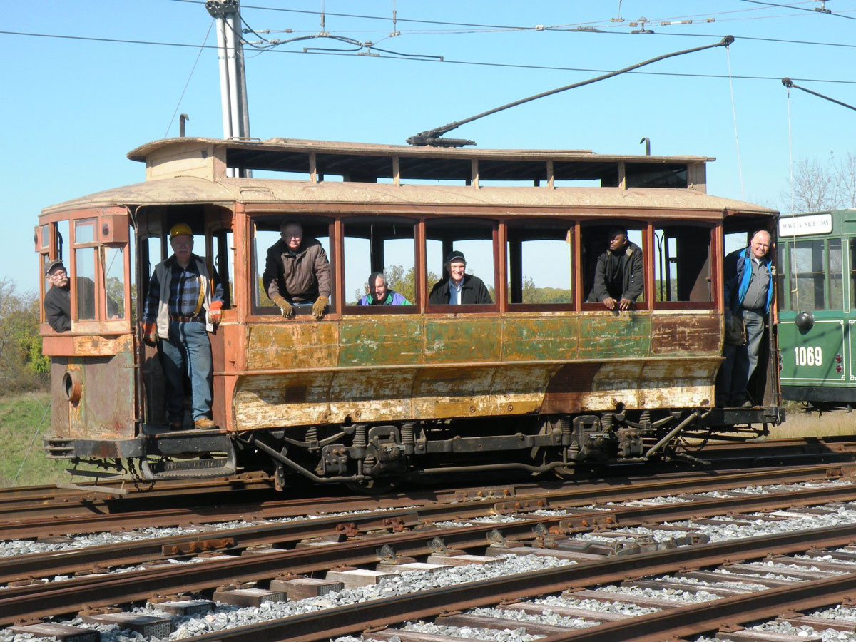 CTCo-522-with-Tuesday-Crew-102511-SM.jpg