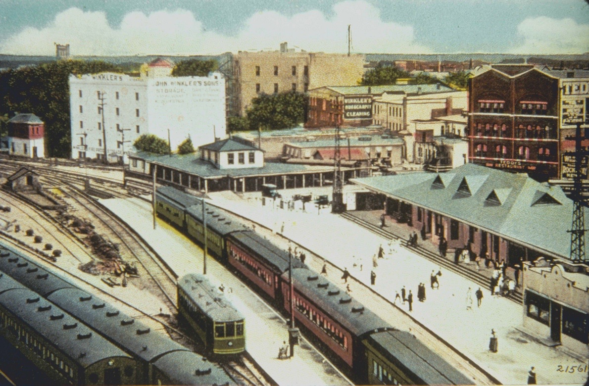 LIRRFarRockStation_1920_OceanElectric_1.jpg