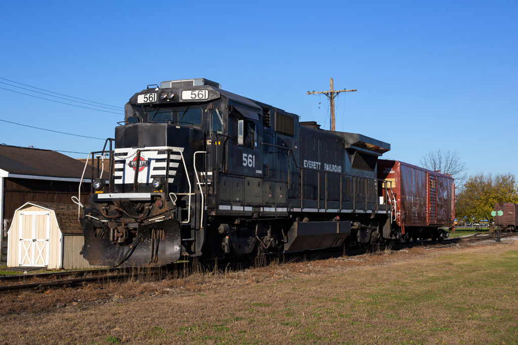 561_x29__sm_1.jpg