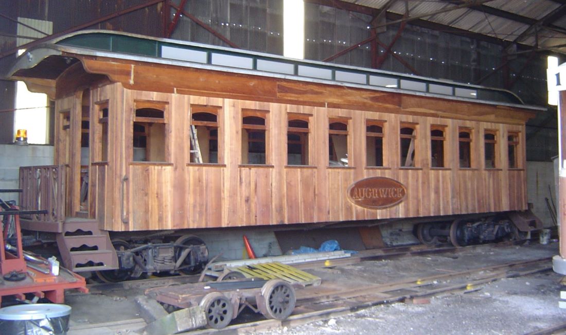 10-1522a.JPG