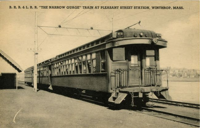 Pleasant_Street_station_postcard.jpg