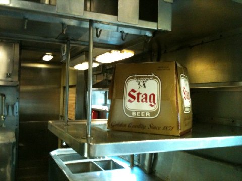 stagdiner10.jpg