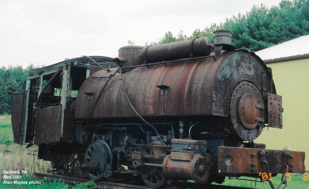 Steve Hall Solvay loco Beford PA 2001 Alan Maples photo.jpg