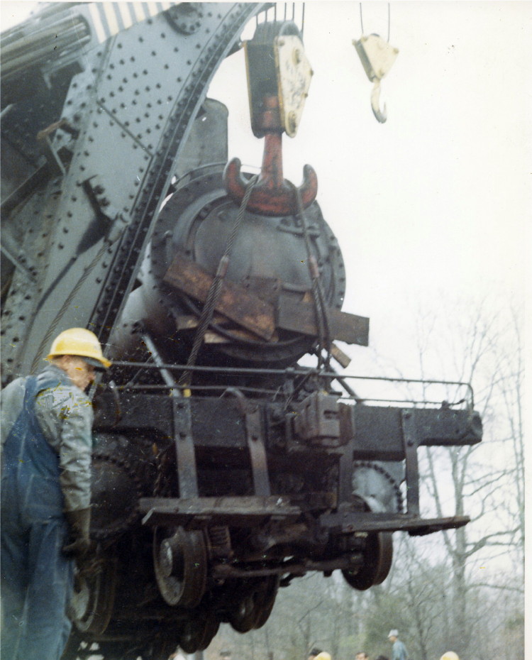 lil401Loading01.jpg