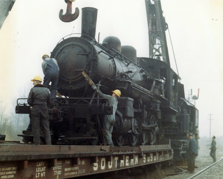 lil401Loading06.jpg