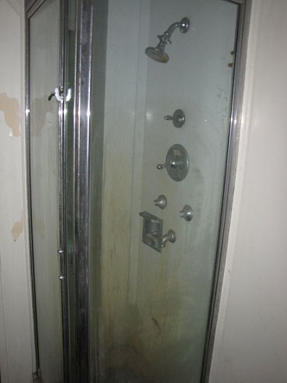 ICSHOWER2.jpg