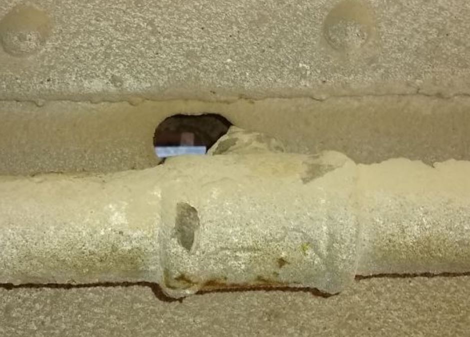 Plugged Tee in Brake Pipe.JPG