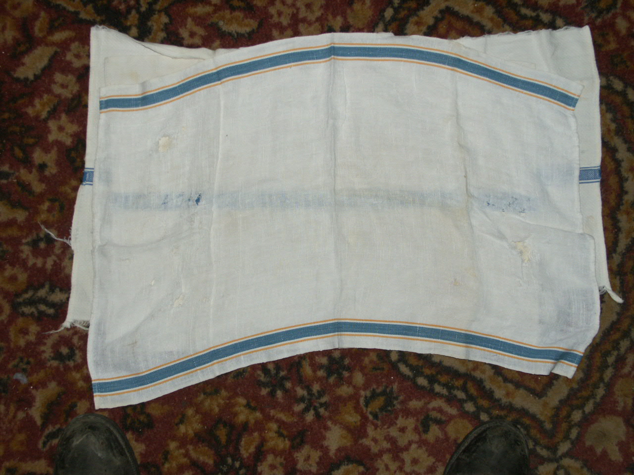 Napkins # 3 unmarked coll of L Droge.JPG