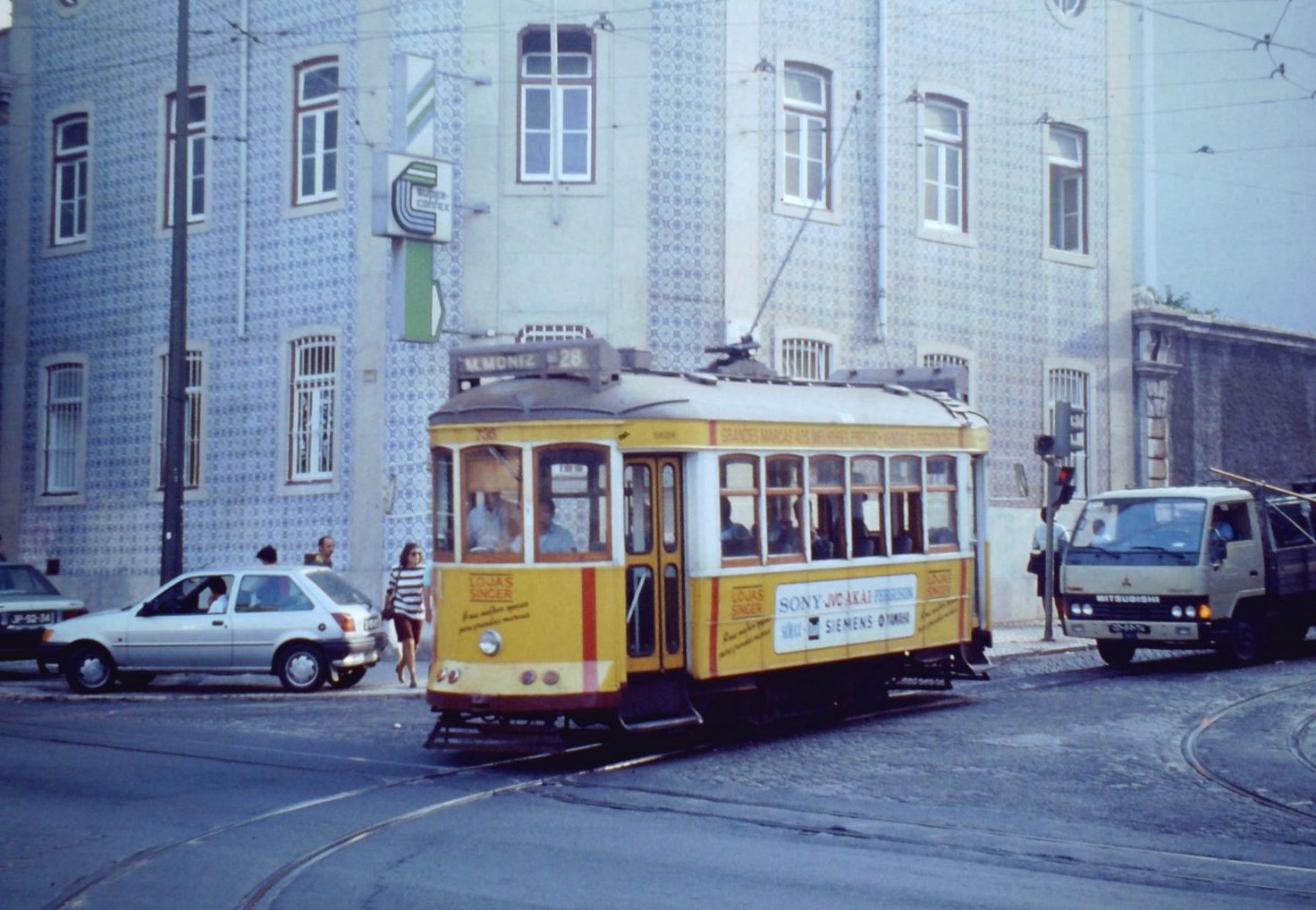 90-220a.JPG