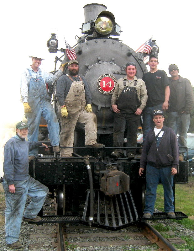 FW14_group01_800.jpg