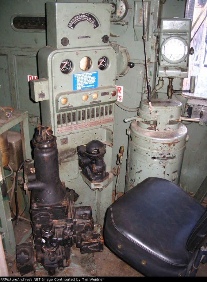 rdg621cabinterior.jpg