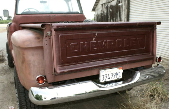 1955chevycoppertonetailgate.jpg