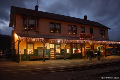 5110-stationlights-small.jpg