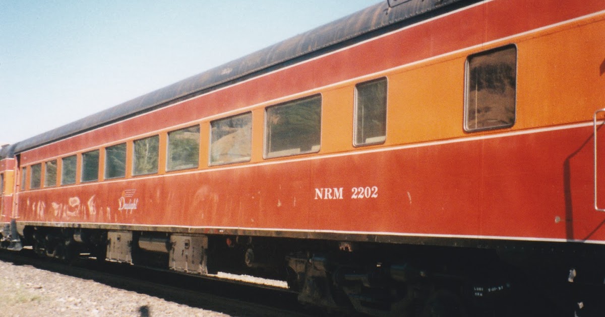 1997-06-07 29 NRM Coach 2202 Wishram WA.jpg