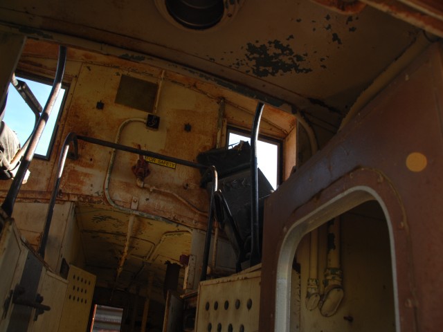 DSC_8552 interior.jpg