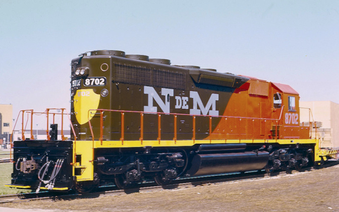 nm8702.jpg