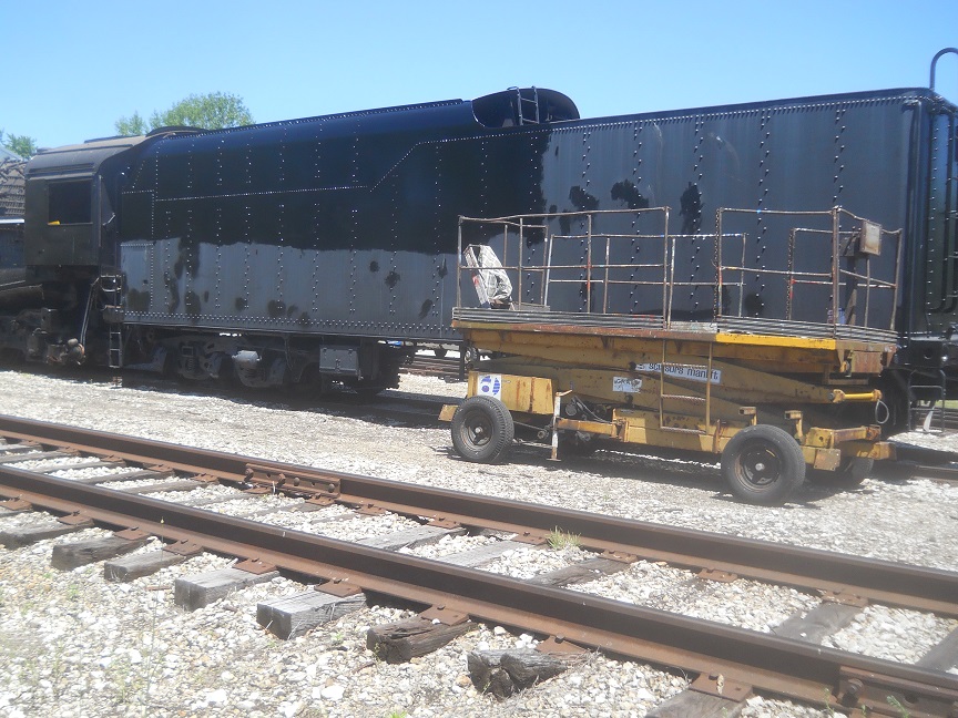 Painting and subbing at HVRM 5-29-21 006.JPG
