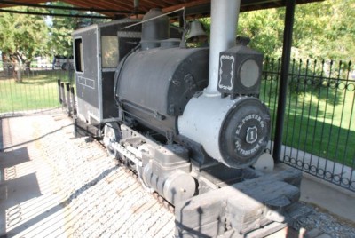 Dinky1.JPG