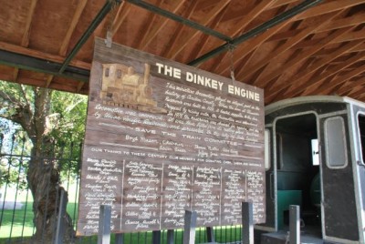 DinkySign.JPG