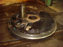 261 Right Main wheel flat on floor.jpg