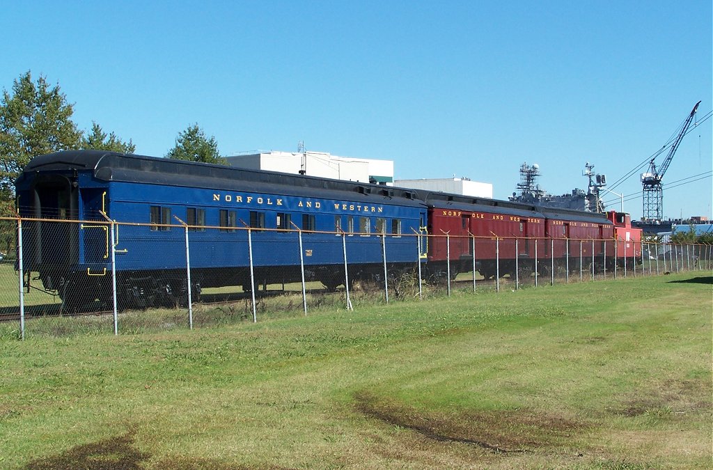 TWC_Cars_Portsmouth_10-14-06.jpg