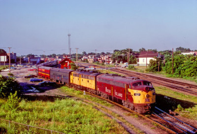 CRIP-649-E8A-BLUE-ISLAND-IL-AUG75-P-COOK.jpg
