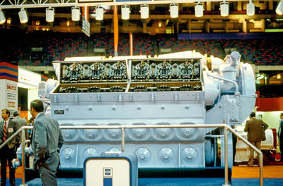 EMD-WORKBOAT-SHOW-1980S-2-600PIX.jpg
