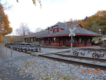 DSCN0248.JPG  Railbikes  at Frostburg .JPG
