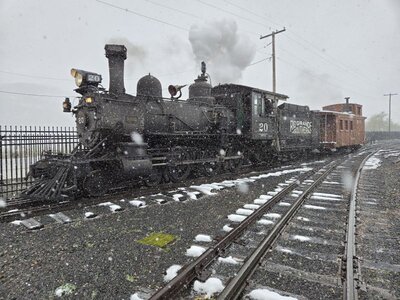 snow 4-18-2025.jpg