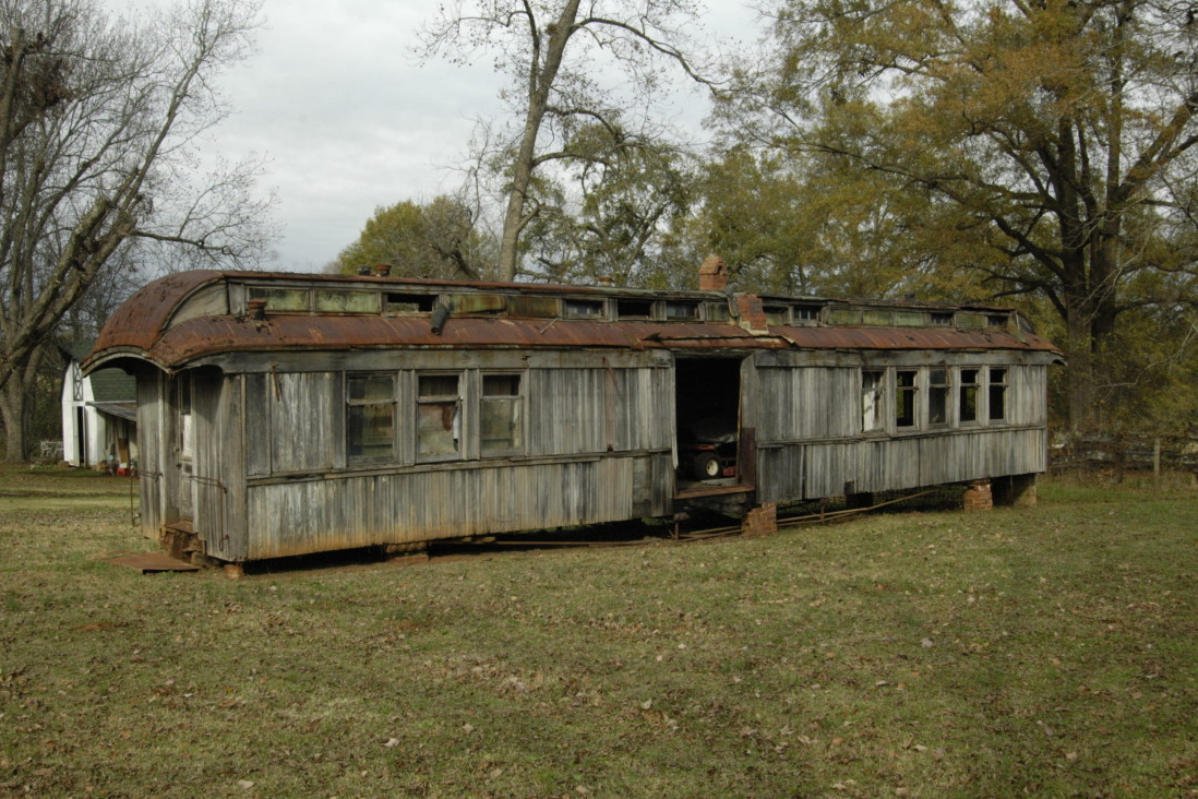 20101204n-030 Passenger Car 110 - Washington GA.JPG