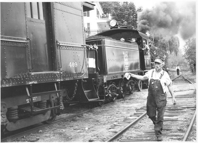 103 & 409 at Deep River 7-29-71 small.jpg